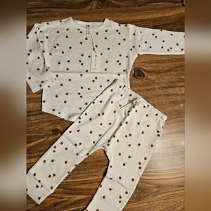 NWT Quincy Mae 2-3Y organic cotton two-piece nectarine outfit